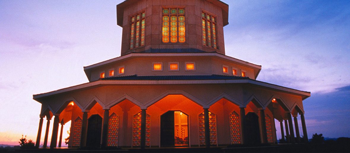 Bahai temple- Bahá'í Faith, Bahá’ís worship,