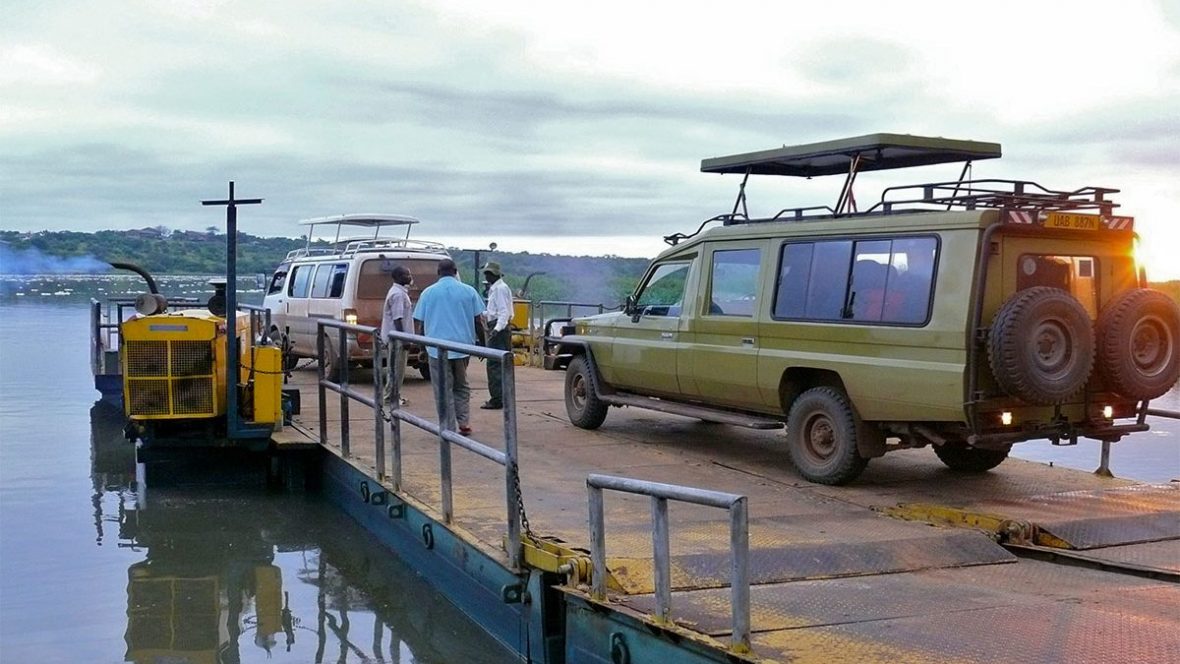 Ferry crossing time in Murchison Falls National Park: