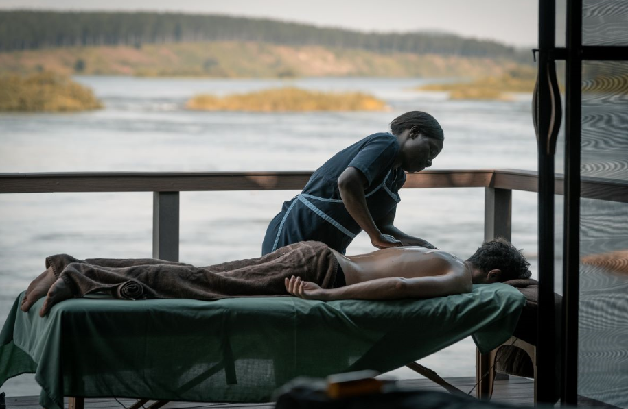 5 Days Honeymoon Holiday To Queen Elizabeth national park Uganda