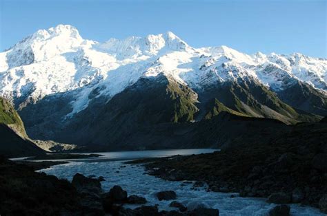 Size Of Rwenzori Mountains National Park.