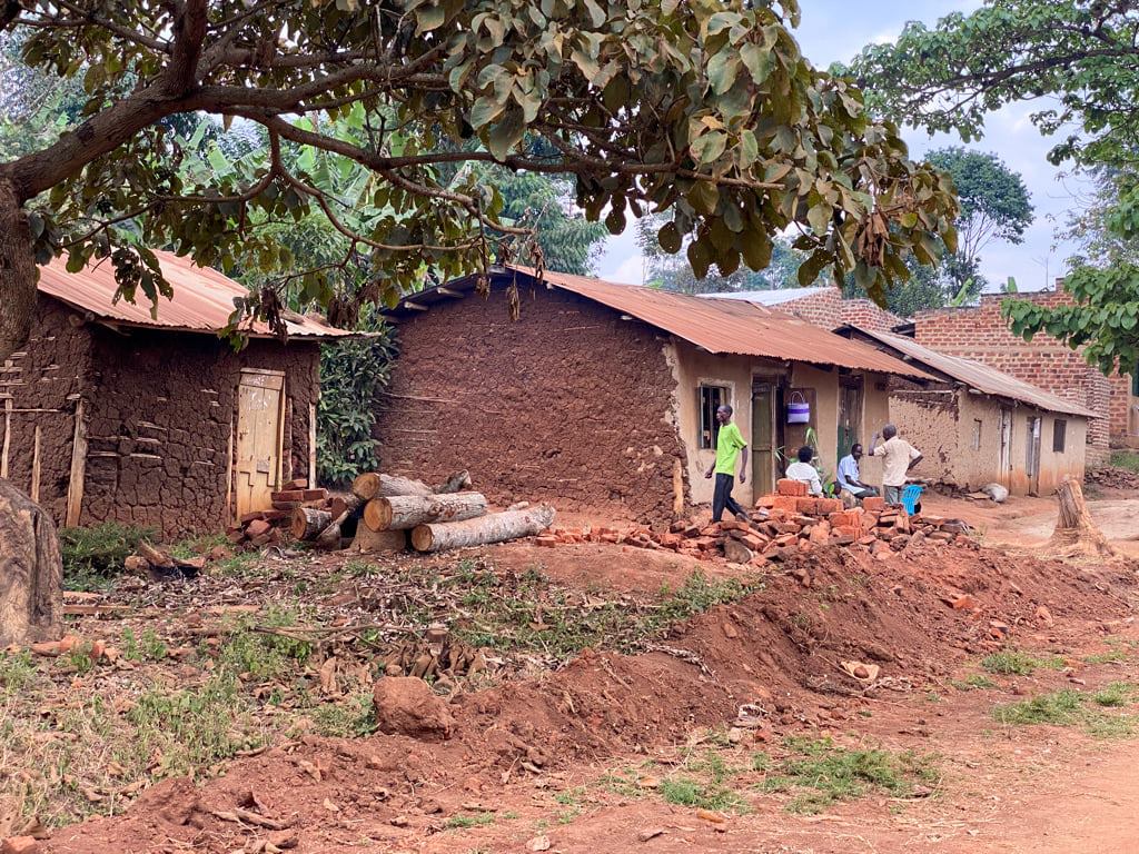 4 Days Mgahinga Culture and Mount Sabinyo volcano hiking safari will take to visit Mgahinga gorilla national park. It involves visiting the Batwa pygmy